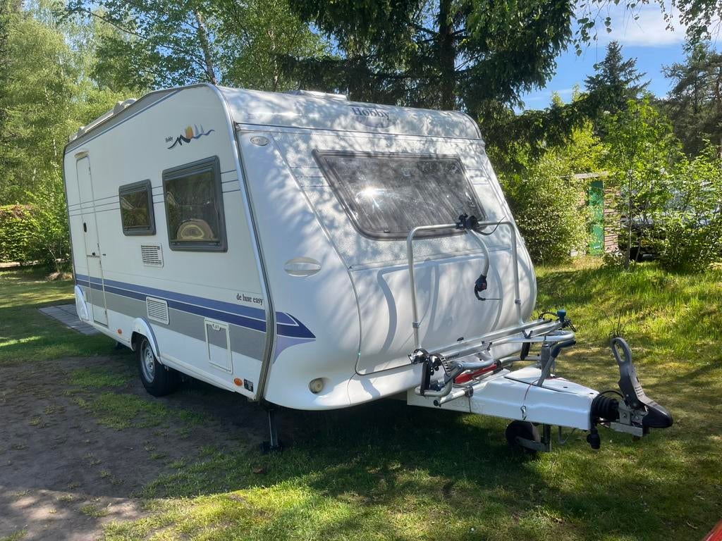 Caravan Hobby de Luxe easy + nieuwe voortent/luifel en mover, Hobby, Dwarsbed, Treinzit, 750 - 1000 kg