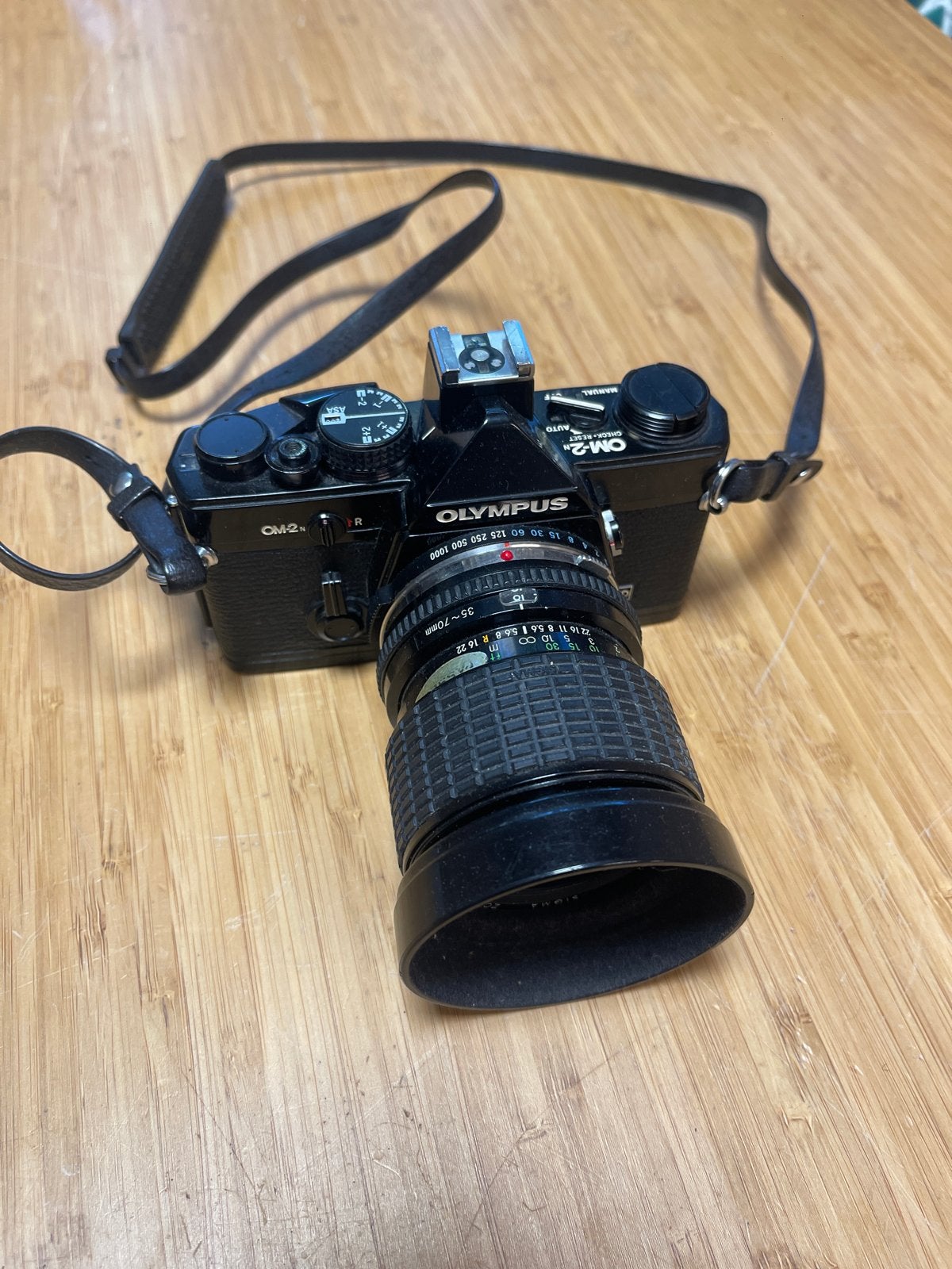 Olympus OM-2 spiegelreflexcamera met 35-70mm lens, Audio, Tv en Foto, Ophalen of Verzenden, Gebruikt, Spiegelreflex, Olympus