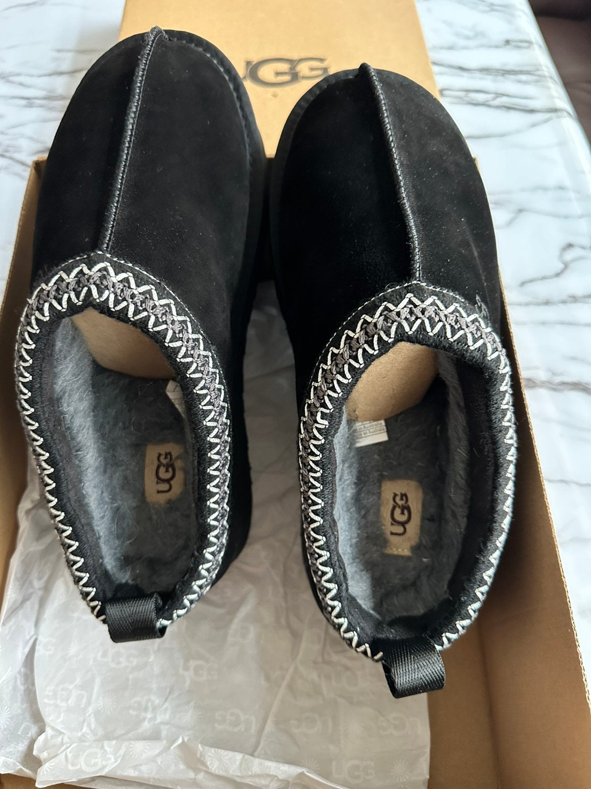 Te koop uggs maat 40, Ophalen, Zo goed als nieuw, Zwart, Pantoffels of Sloffen
