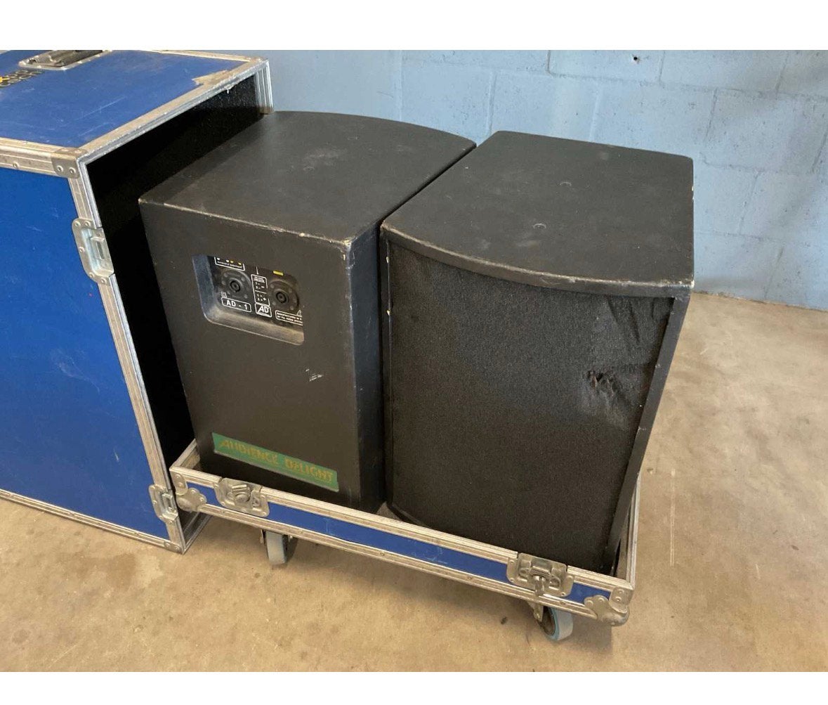 AD1 audience delight speakerset (nr2) incl flightcase, Gebruikt, Speakerset, Ophalen, 150 watt of meer