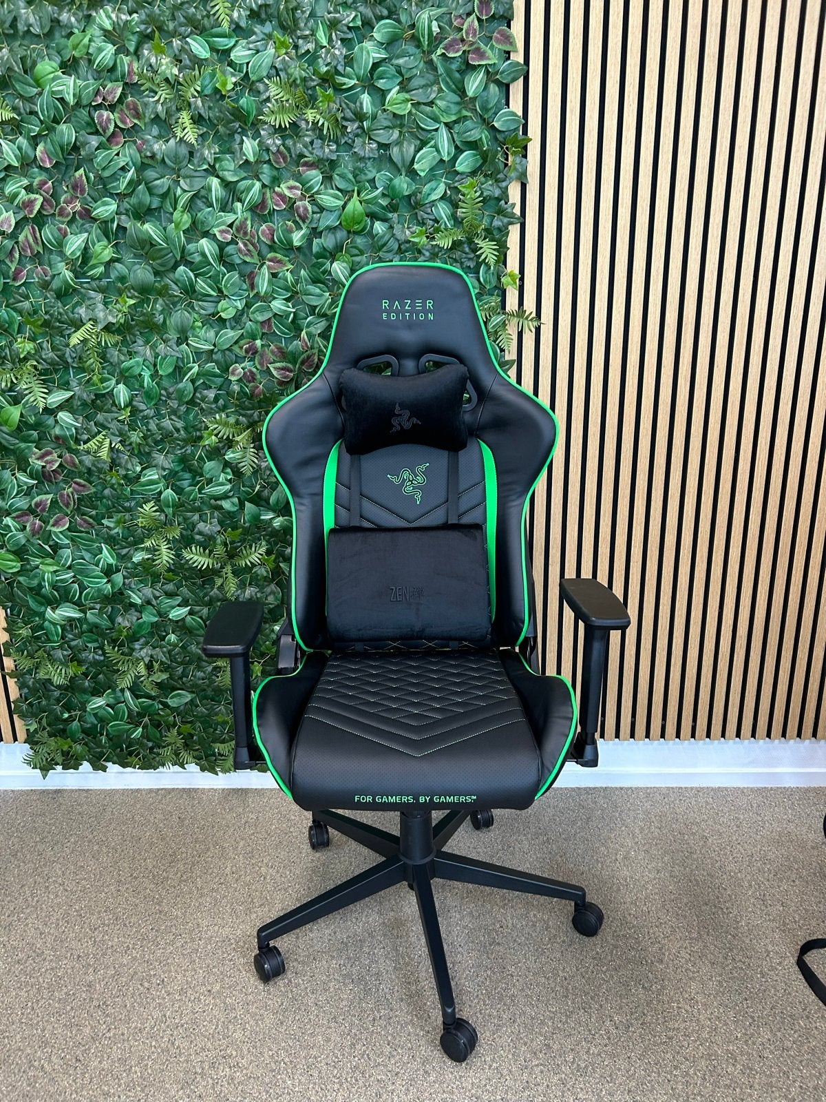 Razer Tarok Pro Gaming Bureaustoel -Nieuw, Ophalen, Zwart, Nieuw, Bureaustoel
