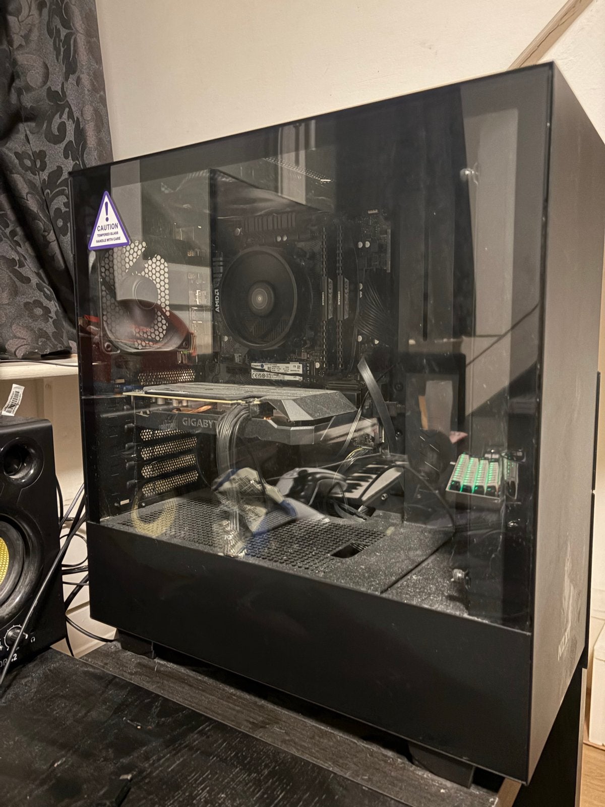 Gaming PC: Ryzen 5 3600, GTX 1660 Ti, 1TB SSD, 16GB RAM, Ophalen, Gebruikt, Gaming, SSD
