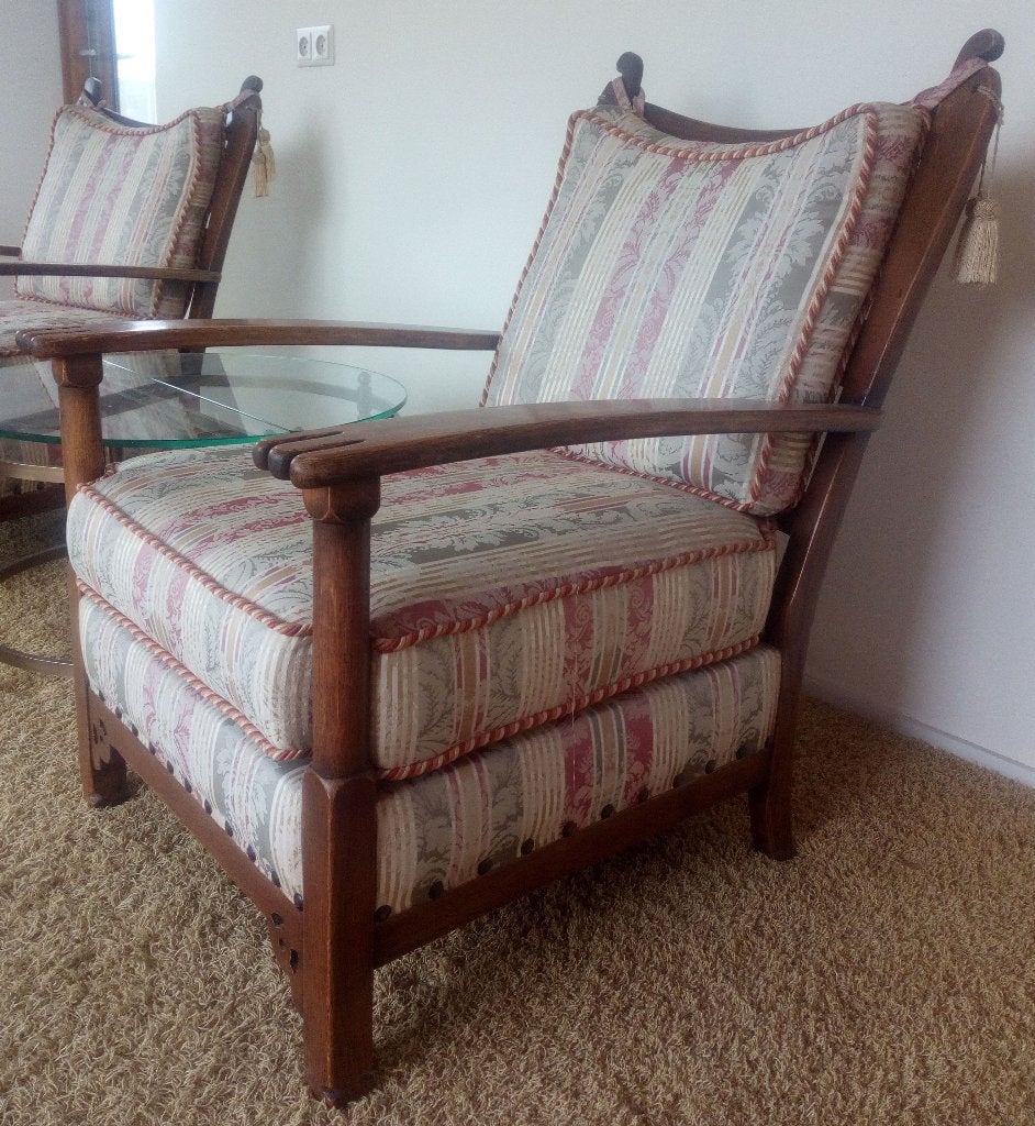 Antieke fauteuils, massief eikenhout met klassieke bekleding, Huis en Inrichting, Fauteuils, Ophalen, Gebruikt, 75 tot 100 cm