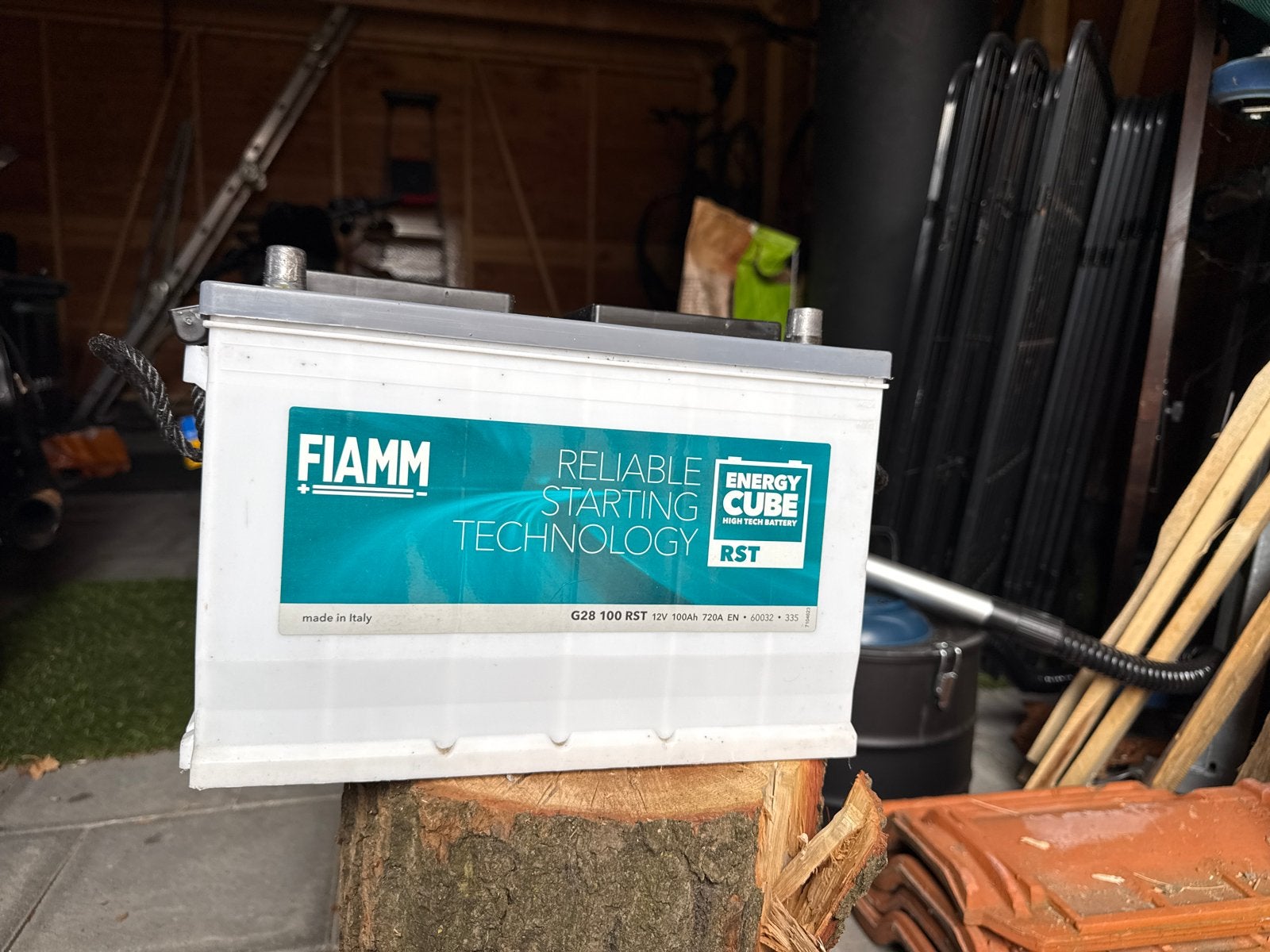 FIAMM accu Energy Cube G28 100 RST 12V 100Ah Startaccu, Ophalen, Gebruikt, Universele onderdelen