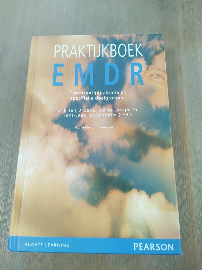 Praktijkboek EMDR, Boeken, Studieboeken en Cursussen, Zo goed als nieuw, HBO, Beta, Ophalen of Verzenden