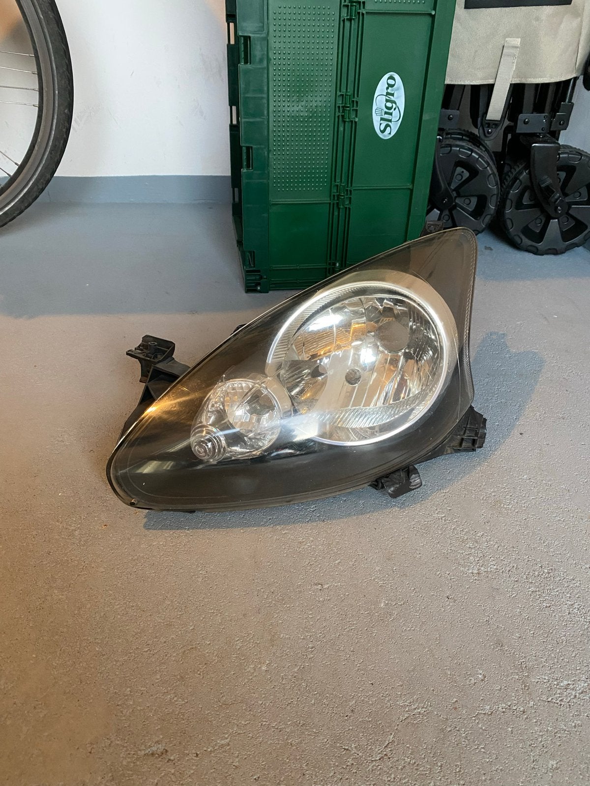 Koplamp Toyota Aygo - Gebruikt maar in goede staat, Auto-onderdelen, Verlichting, Ophalen of Verzenden, Gebruikt, Toyota