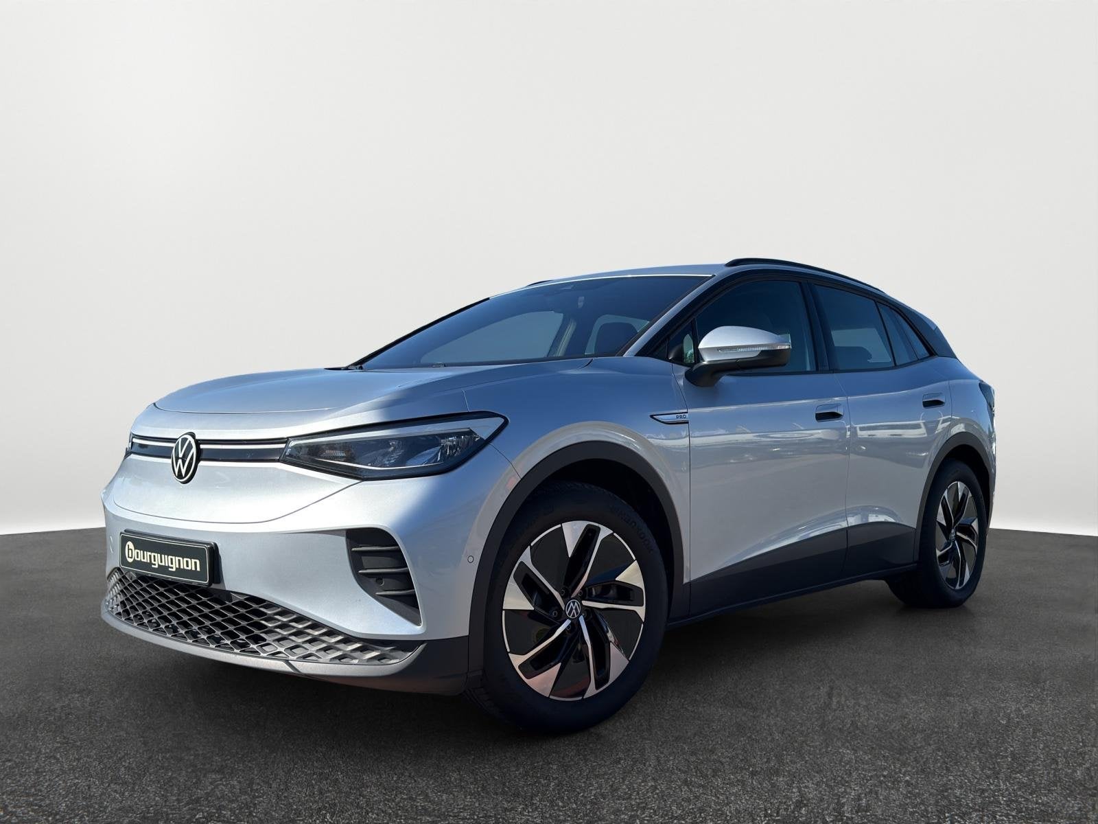 Volkswagen ID.4 Pro 77 kWh | Trekhaak | Warmtepomp | Clima |, Auto's, Automaat, Gebruikt, Zwart, 2020 kg