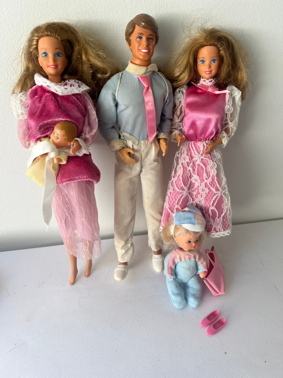 Barbie familie set met baby's en accessoires, Ophalen of Verzenden, Zo goed als nieuw, Barbie