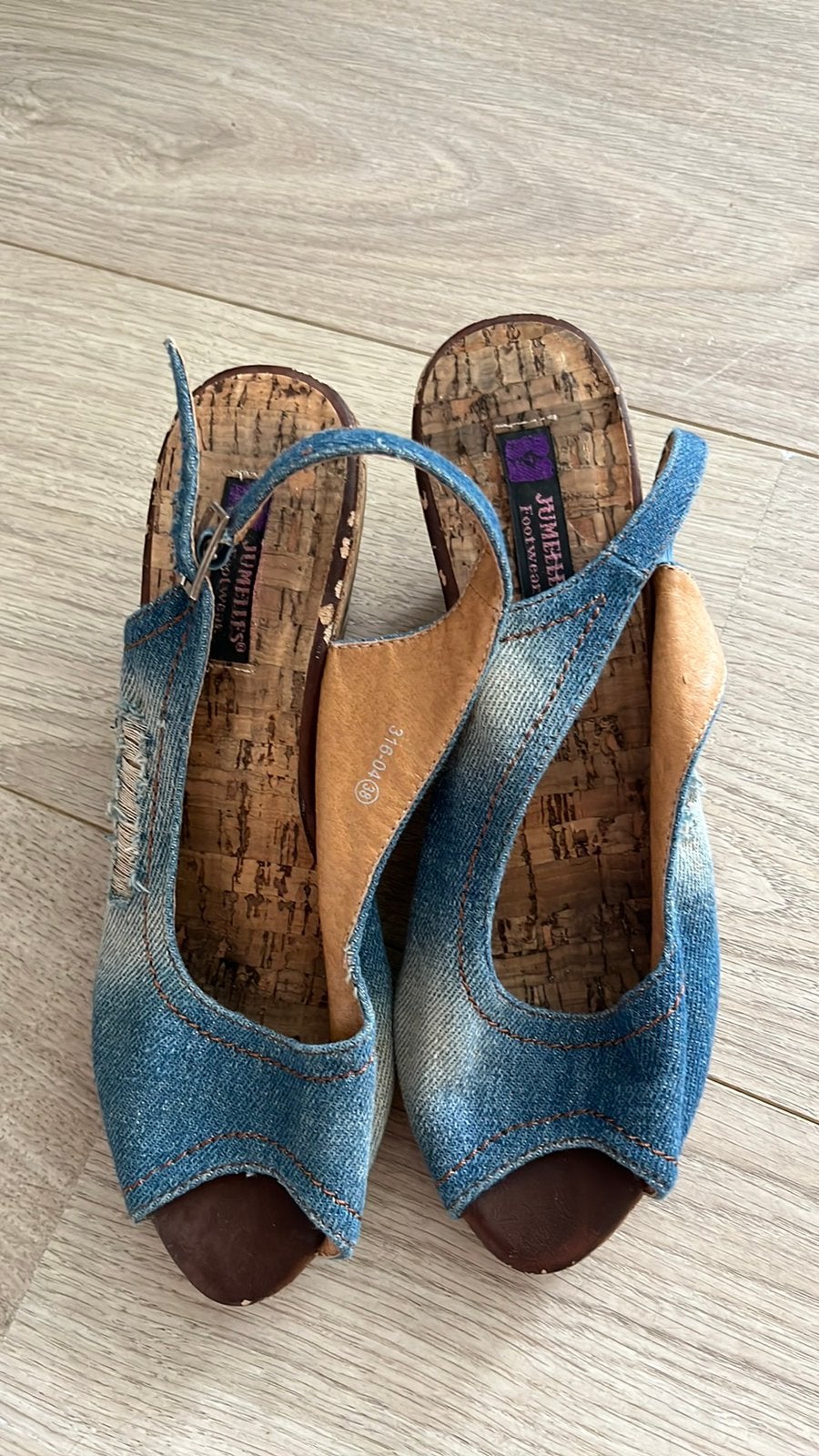 Spijkerstof schoenen met kurkhak, Schoenen met lage hakken, Blauw, Ophalen of Verzenden, Zo goed als nieuw