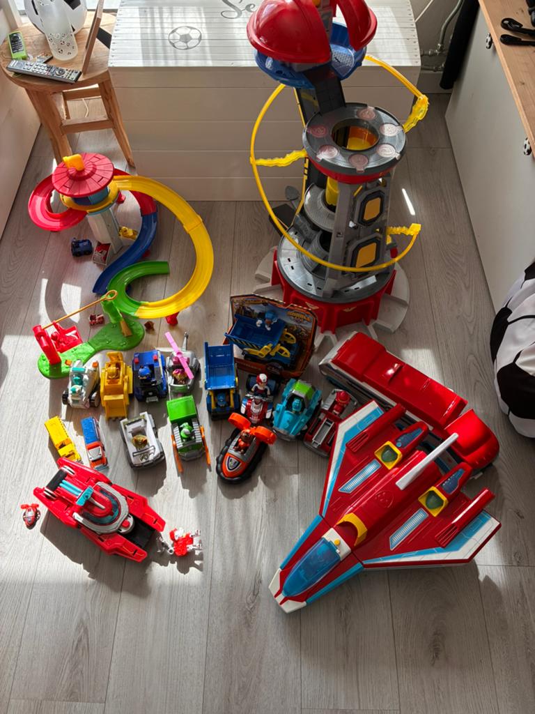 Paw patrol speelgoed, Kinderen en Baby's, Speelgoed | Speelgoedvoertuigen, Ophalen, Zo goed als nieuw
