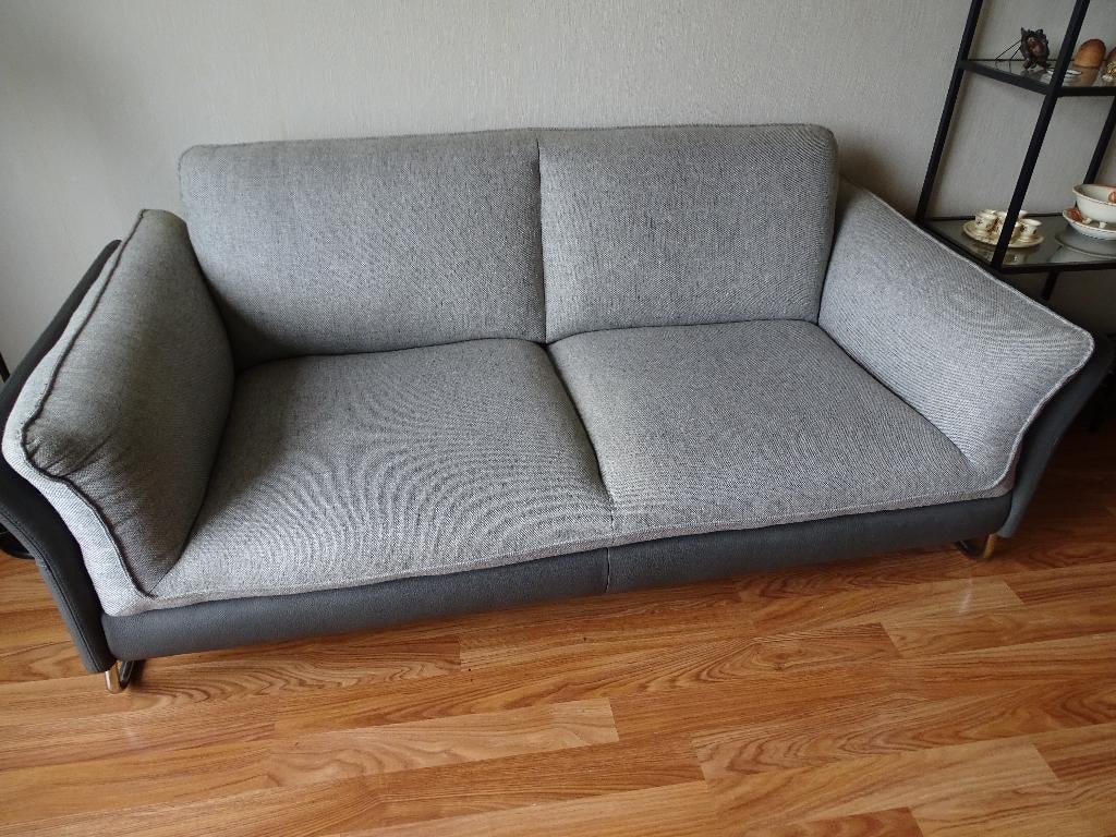 Bank,  2 zits, grijs, Ophalen, 150 tot 200 cm, Tweepersoons, 75 tot 100 cm