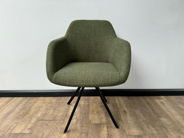 Groene design kuipstoel Markant, Huis en Inrichting, Stoelen, Ophalen, Overige kleuren, Nieuw, Eén