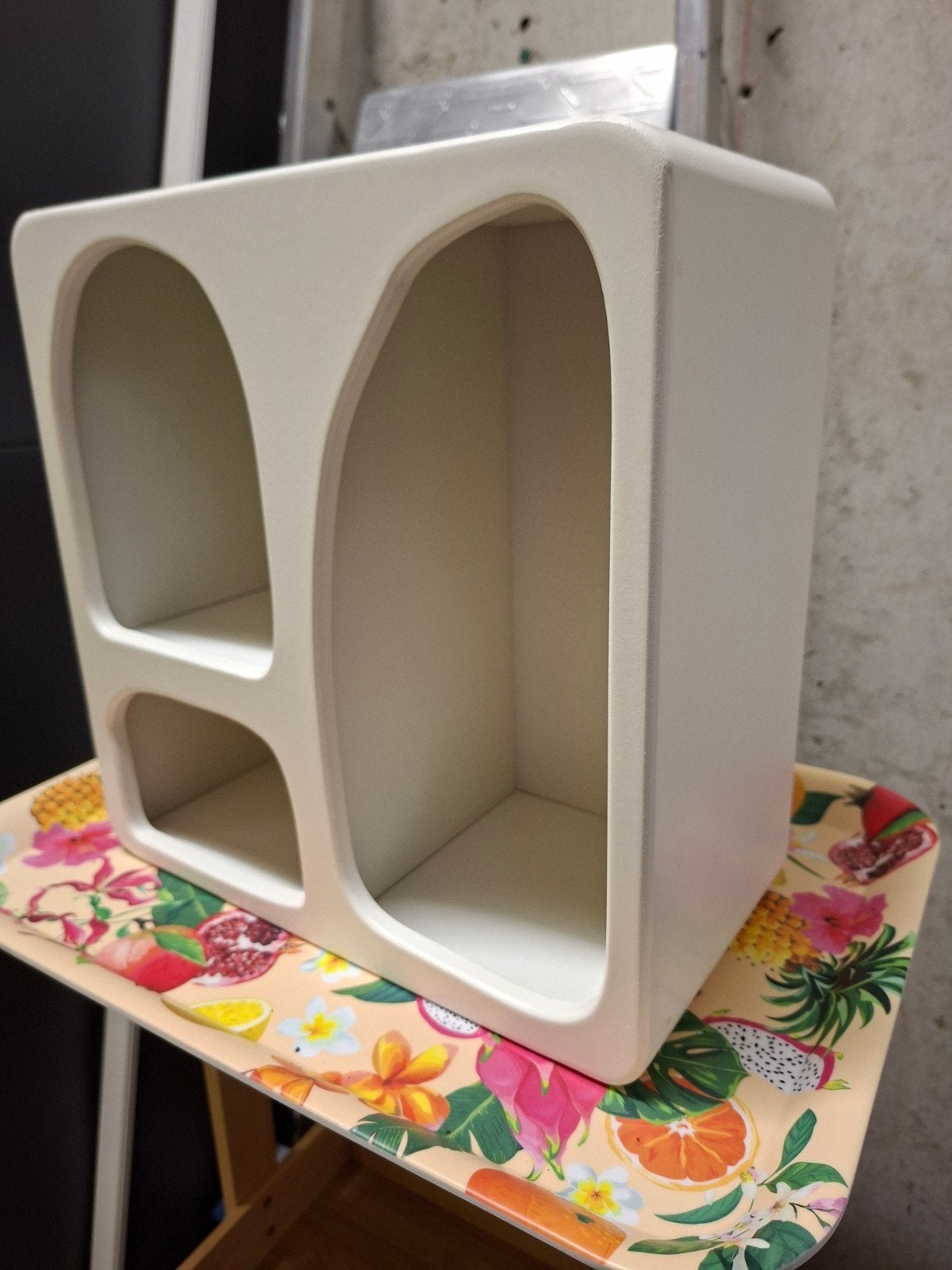 2 leuke vakkenkastjes wit 30x30, Ophalen, Zo goed als nieuw