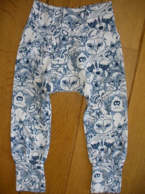 Joggingbroek legging wit met blauwe dieren maat 74 - nieuw -, Ophalen of Verzenden, Nieuw, Jongetje of Meisje, Broekje