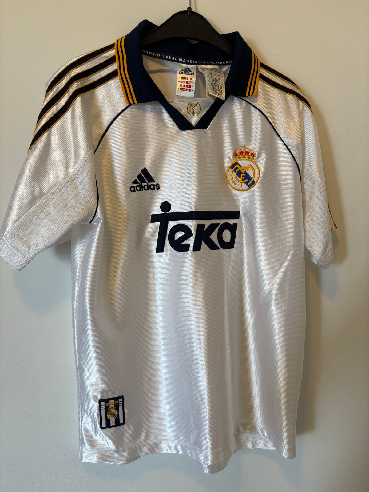 Real Madrid Thuisshirt 1998/1999 - Maat s maar past als M, Maat 48/50 (M), Wit, Ophalen of Verzenden, Zo goed als nieuw