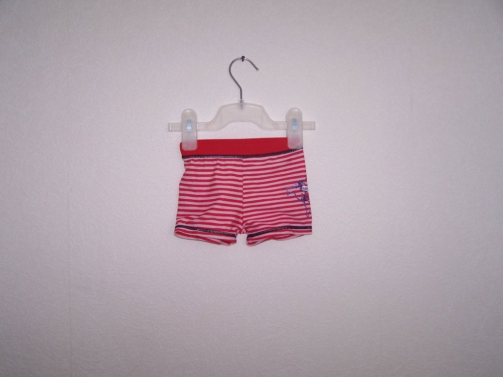 Twee Zwembroekjes Maat : 80 en 80/ 86, Kinderen en Baby's, Babykleding | Maat 86, Overige typen, Ophalen of Verzenden, Zo goed als nieuw