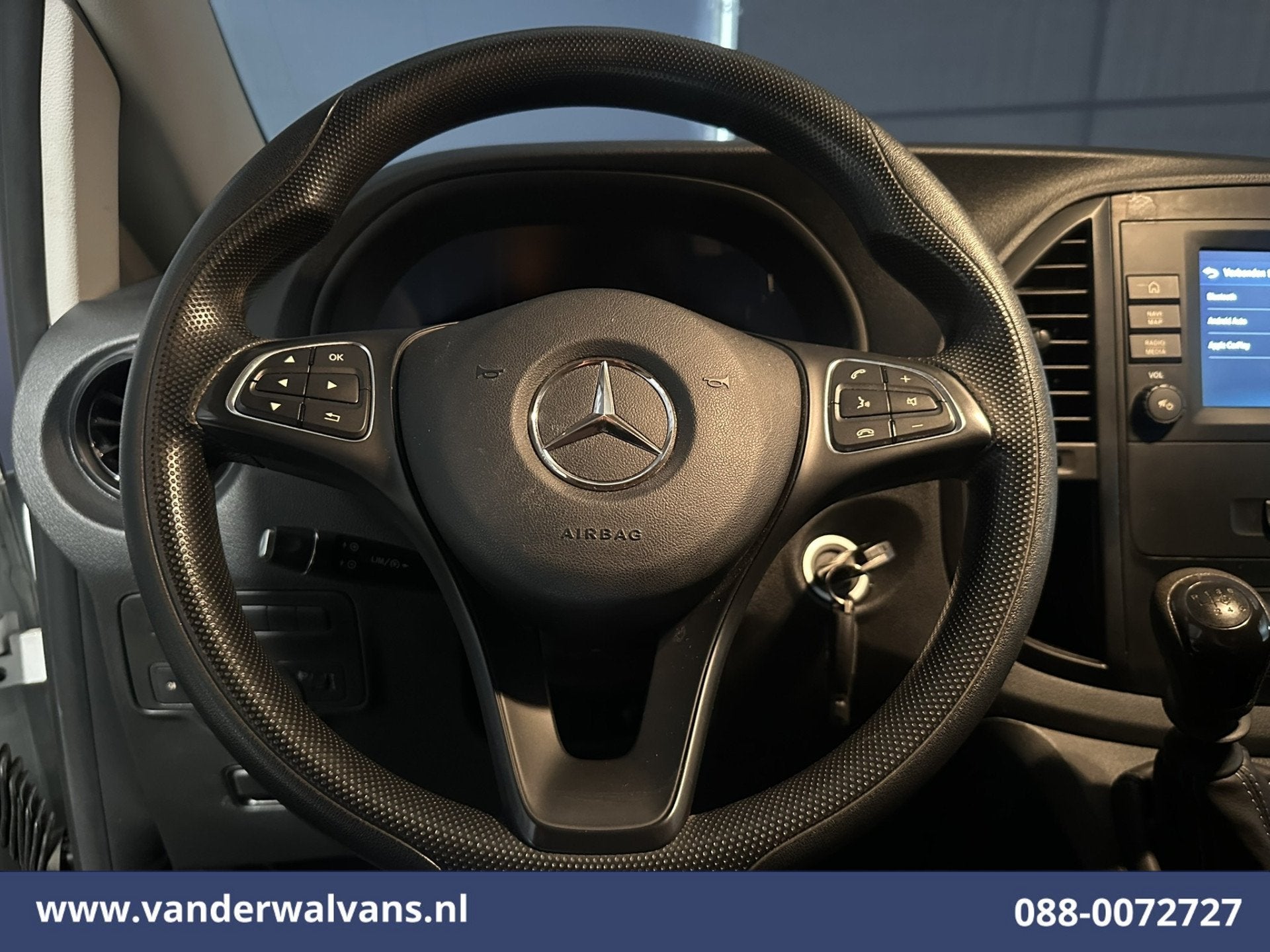 Mercedes-Benz Vito 114 CDI 136pk L2H1 Euro6 Airco | Camera |, Auto's, Gebruikt, 4 cilinders, 2000 kg, 1881 kg