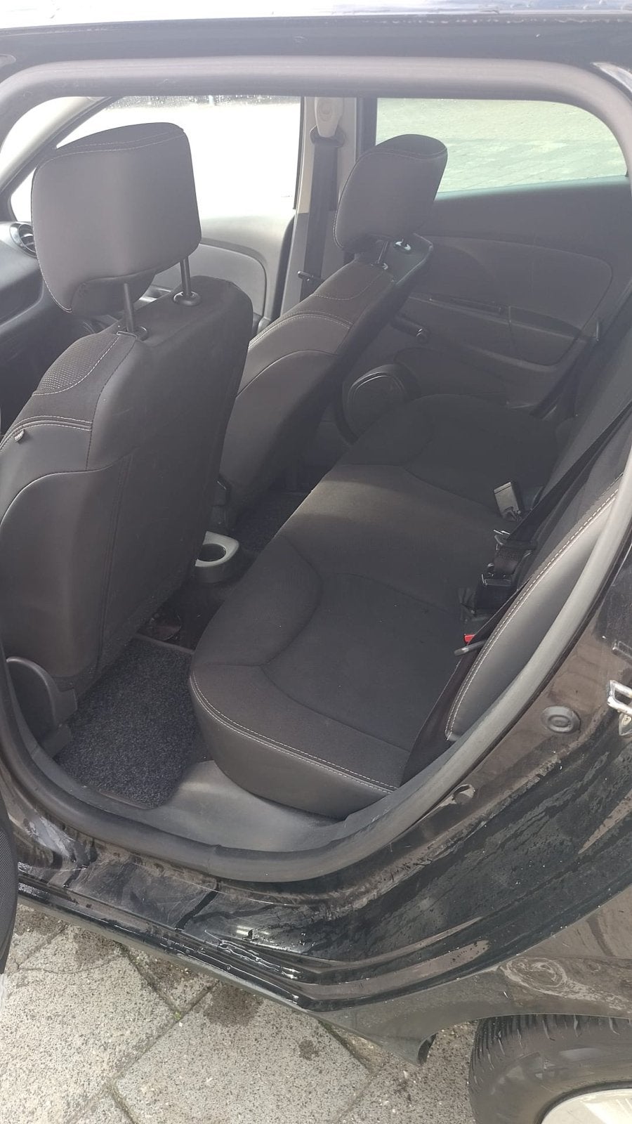 Renault Clio 1.5 DCI 66KW Estate 2014 Zwart, Voorwielaandrijving, 4 cilinders, 1096 kg, Zwart