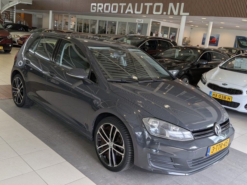 Volkswagen Golf 1.2 TSI Easyline Airco, Stuurbekrachtiging, Voorwielaandrijving, Euro 5, Gebruikt, 4 cilinders