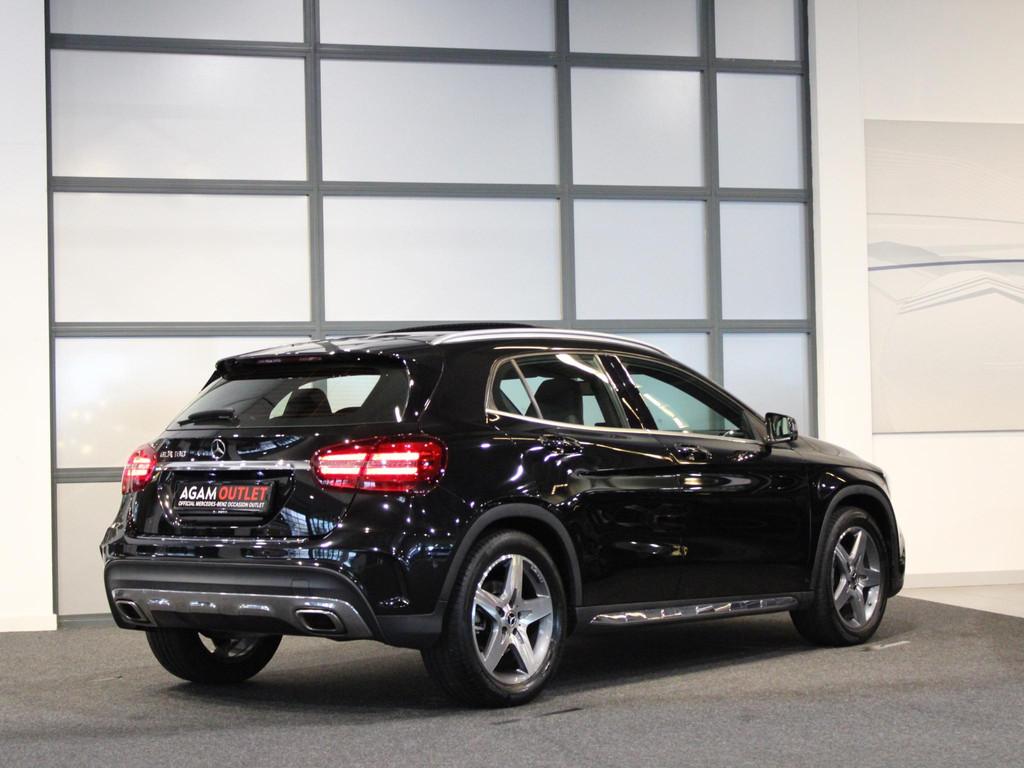 Mercedes-Benz GLA 180 Business Solution AMG, 12 maanden, Gebruikt, 4 cilinders, Leder en Stof