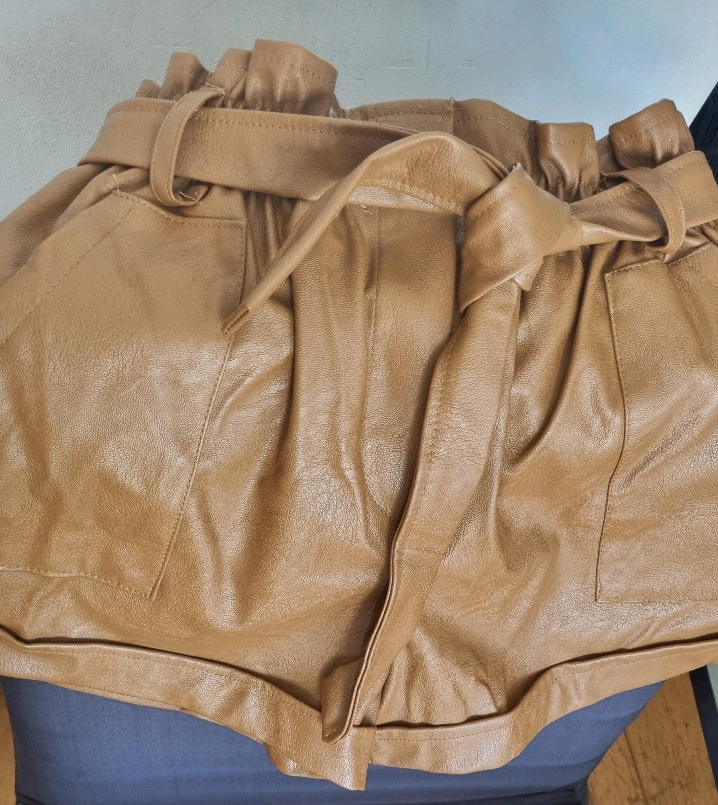 Leuke Pu lederen dames lederhose maat 36 /38 oktoberfeest, Kleding | Dames, Ophalen of Verzenden, Zo goed als nieuw, Maat 36 (S)