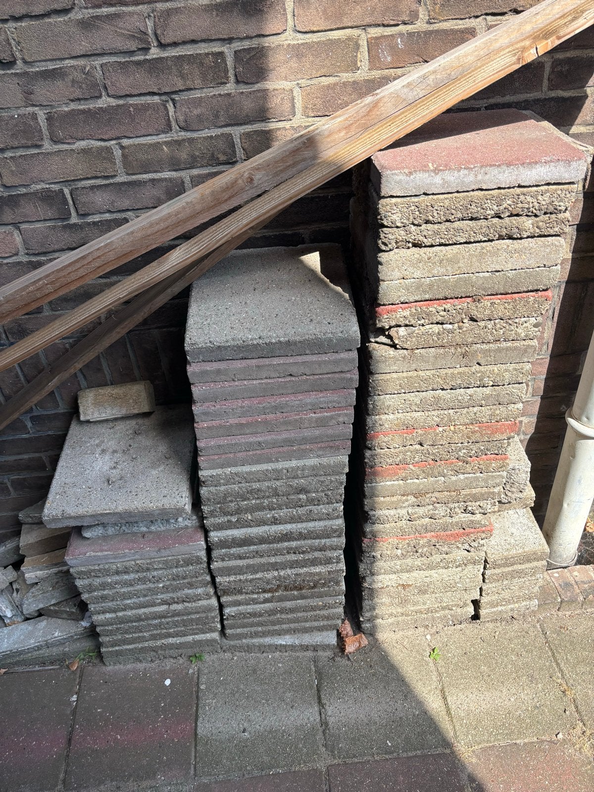 Gebruikte terrastegels gratis, Tuin en Terras, Ophalen, Gebruikt, Klinkers, 10 m² of meer