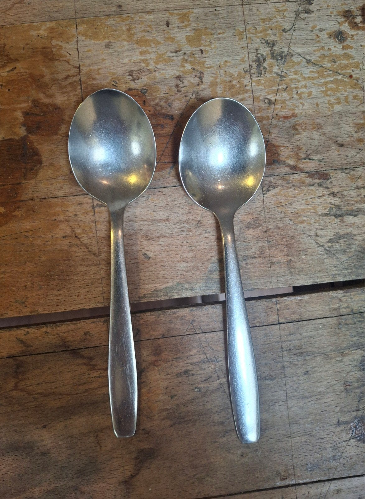 Twee gero zilmeta lepels 17cm, Ophalen