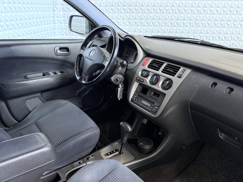 Honda HR-V 1.6i 4WD 5drs / AUTOMAAT + AIRCO (2005), Auto's, Honda, Automaat, Gebruikt, Metallic lak, 1590 cc