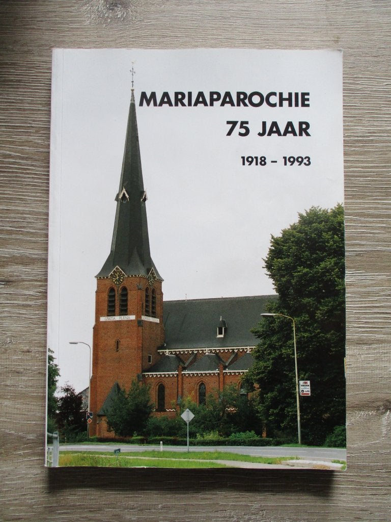 Mariaparochie 75 jaar 1918-1993, Ophalen of Verzenden, Gelezen