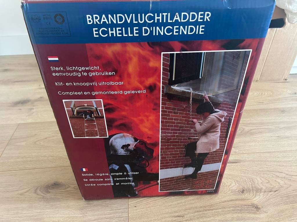 Brandladder 4,5 m nieuw in doos, Ophalen of Verzenden, Nieuw, Ladder, 4 meter of meer