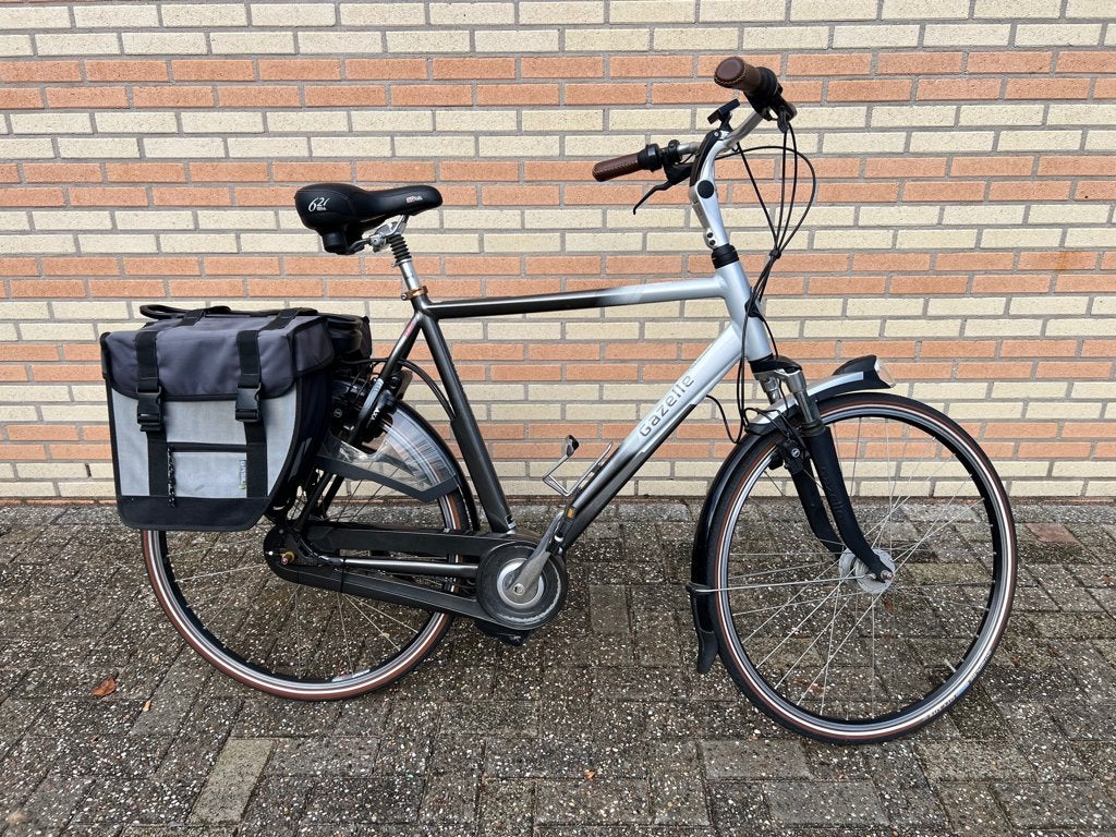 Gazelle Orange C8 elektrische herenfiets zilver/zwart, Ophalen, Zo goed als nieuw, 59 cm of meer, 50 km per accu of meer