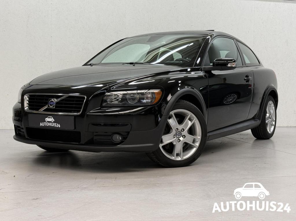 Volvo C30 2.4i 170pk Momentum SCHUIFDAK|LEDER|NAVI, Auto's, Gebruikt, 1302 kg, 4 stoelen, Zwart