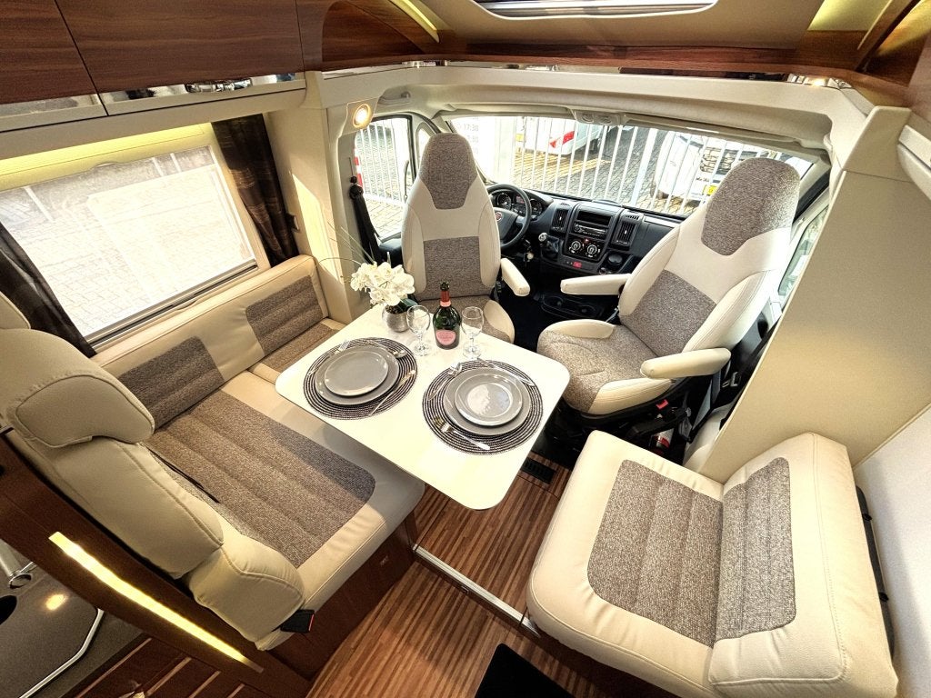 Adria Coral Supreme 670 SLT ENKELE BEDDEN UNIEK! ALDE, Fiat, 7 tot 8 meter, Bedrijf, Tot en met 3