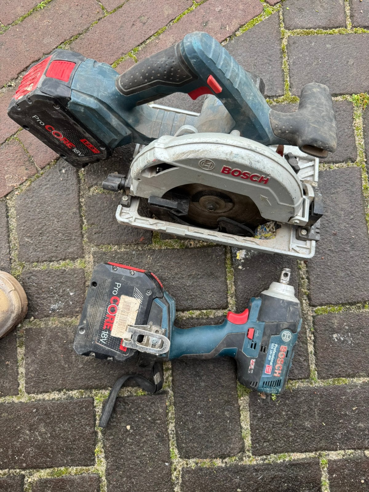 Bosch professional 18v 12ah, Ophalen, Cirkelzaag, 70 mm of meer, Zo goed als nieuw