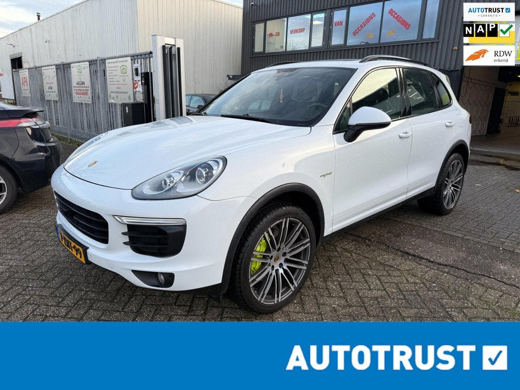 Porsche Cayenne 3.0 S E-Hybrid l PANO l NAVI l Lederen bekle, Auto's, Porsche, Automaat, Cayenne, Gebruikt, Euro 6