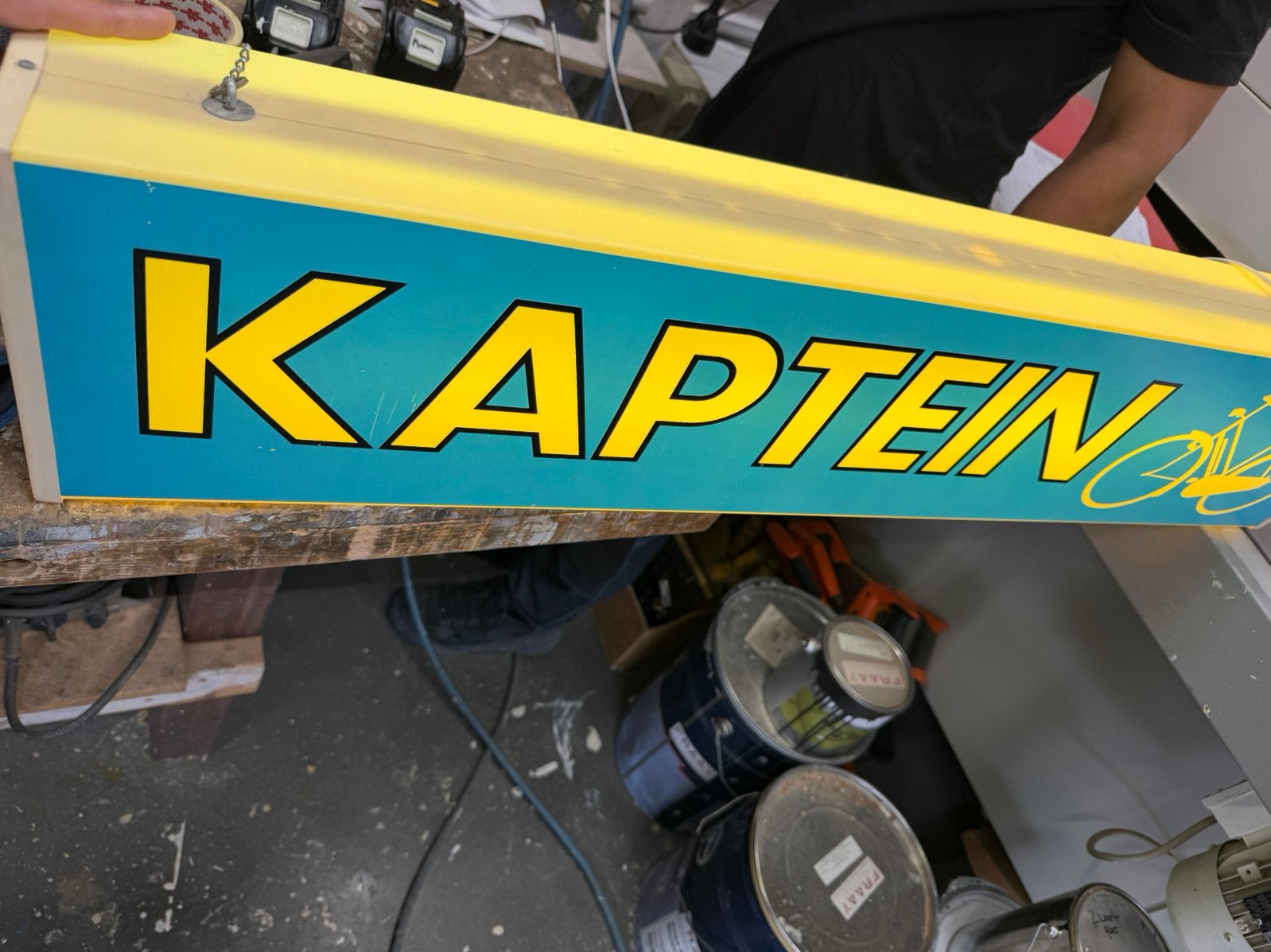 Kaptein neon bak, Ophalen of Verzenden, Zo goed als nieuw