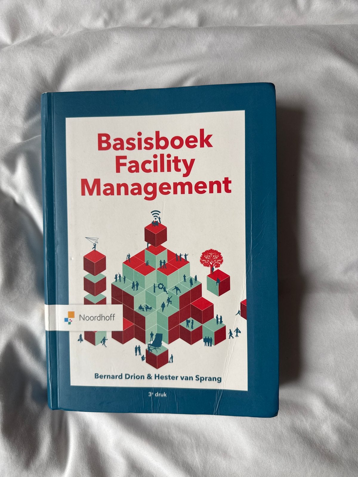 Basisboek Facility Management - Bernard Drion & Hester van S, Boeken, Studieboeken en Cursussen, Ophalen of Verzenden, Zo goed als nieuw