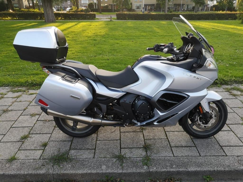 Triumph Trophy 1215 cc, Motoren, Motoren | Triumph, 1215 cc, Cruise Control, 3 cilinders, Particulier