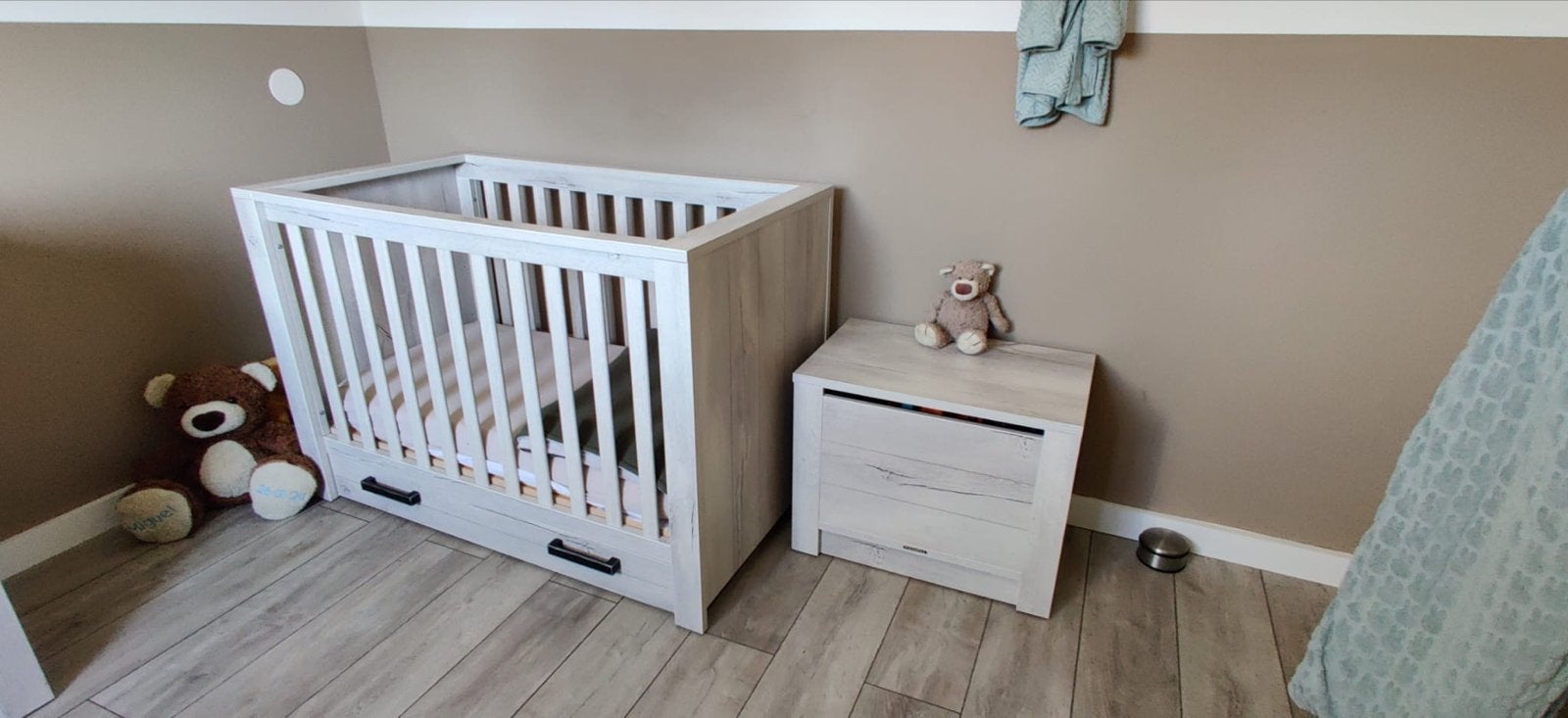 Kidsmill Nautic Sem Babykamer (Ledikant, Boekenrek, Spee, Kinderen en Baby's, Ophalen, Gebruikt, Lattenbodem, Minder dan 140 cm