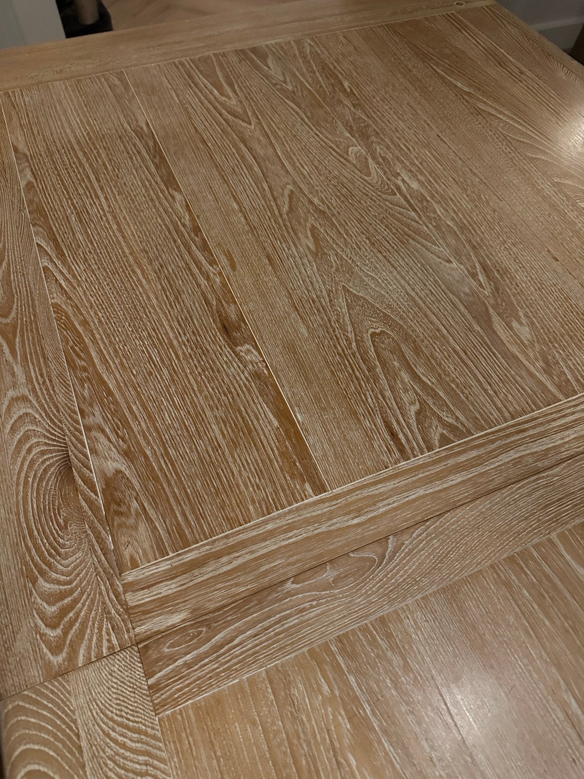Foto 3 van Eikenhouten eettafel - Uitschuifbaar - goede staat