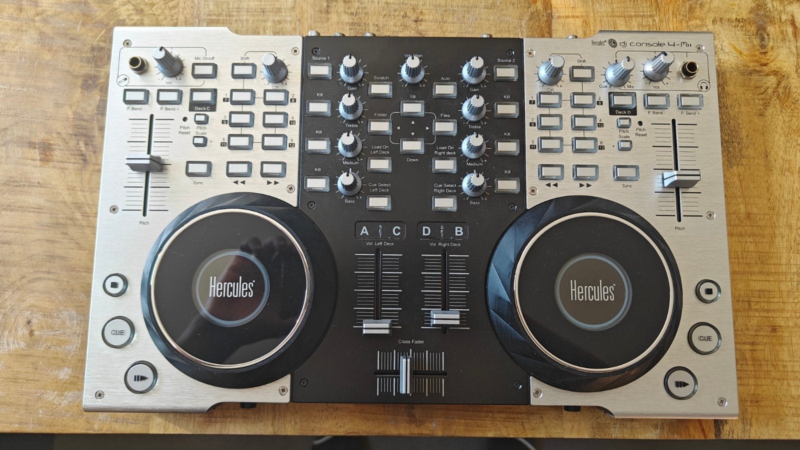 Hercules DJ Console 4-Mx DJ-controller met licentiesleutel, Ophalen, Zo goed als nieuw, Draaitafel, Overige merken