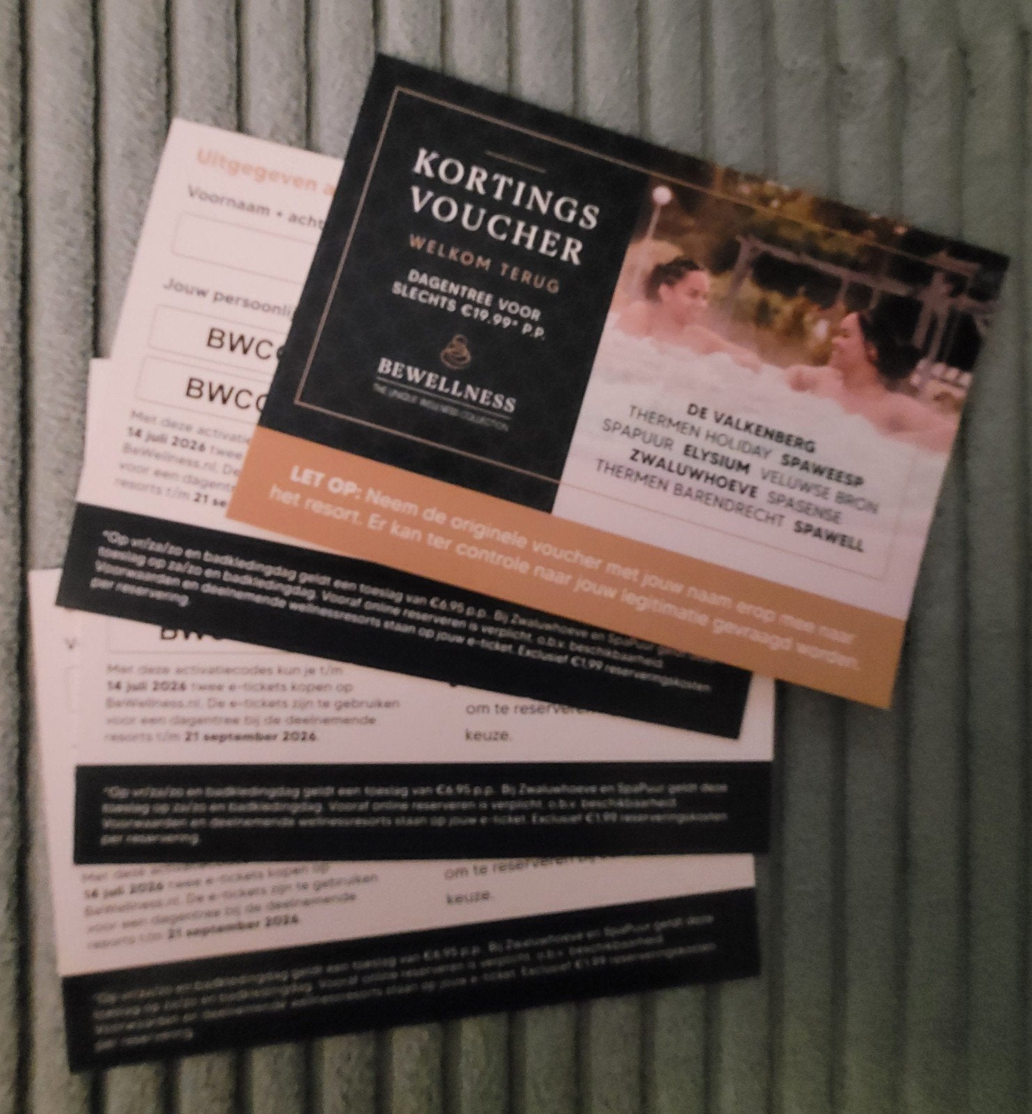 Bewellness, 4 kaartjes met 2 koringscodes per kaartje, sauna, Tickets en Kaartjes, Twee personen, Kortingsbon, Spa of Sauna