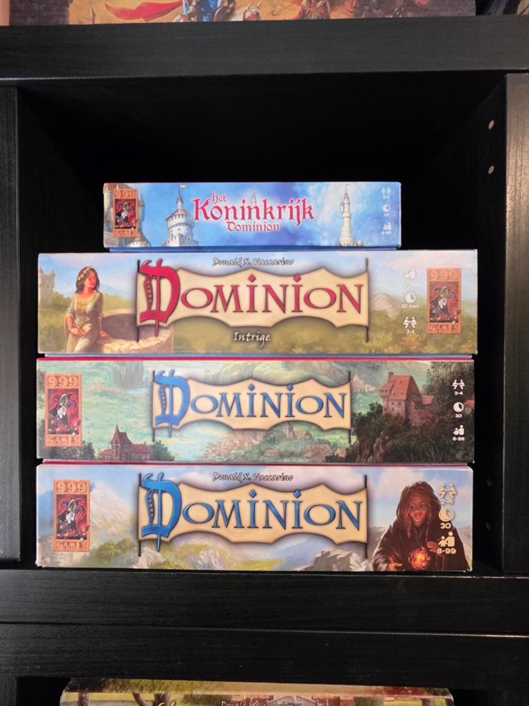 Dominion Compleet met extra houten opbergdoos, Hobby en Vrije tijd, Gezelschapsspellen | Bordspellen, Ophalen