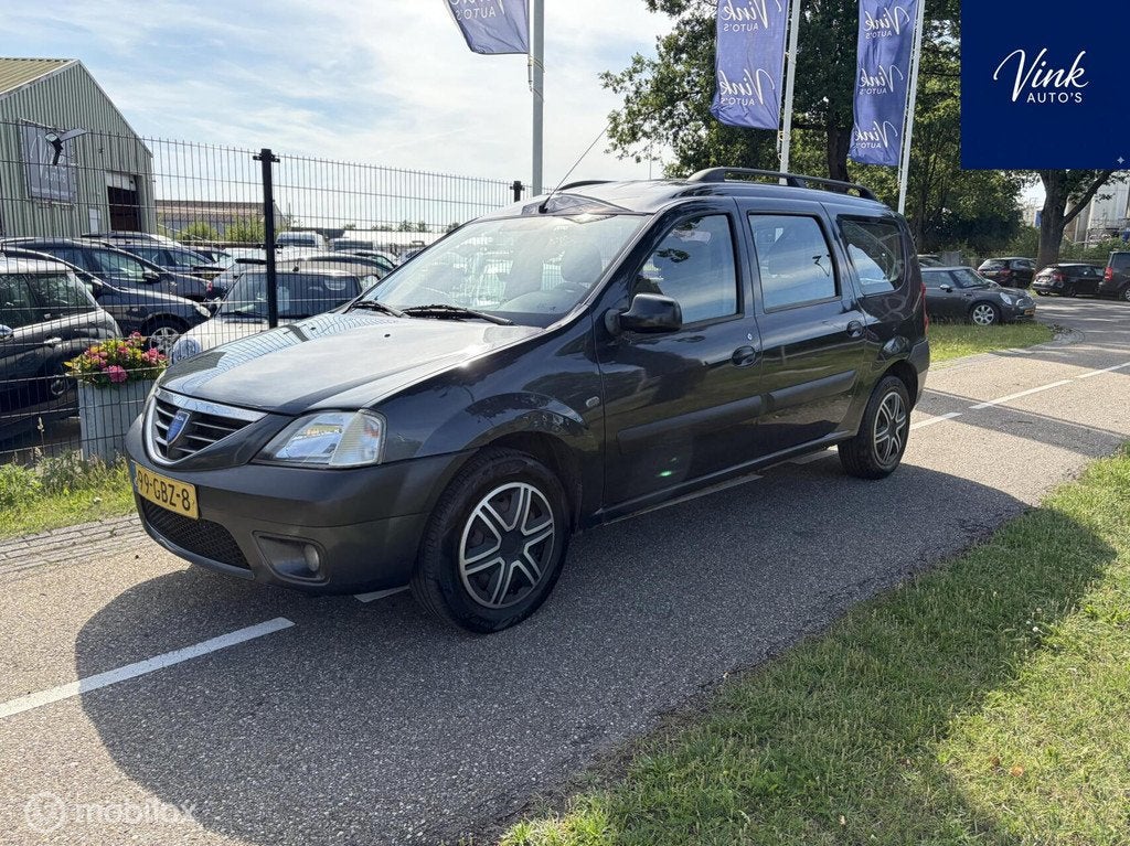 Dacia Logan MCV 1.6-16V Blackline | Airco | Trekhaak | 2x Sc, Auto's, Dacia, Bedrijf, Te koop, Logan MCV, ABS, Airbags, Airconditioning