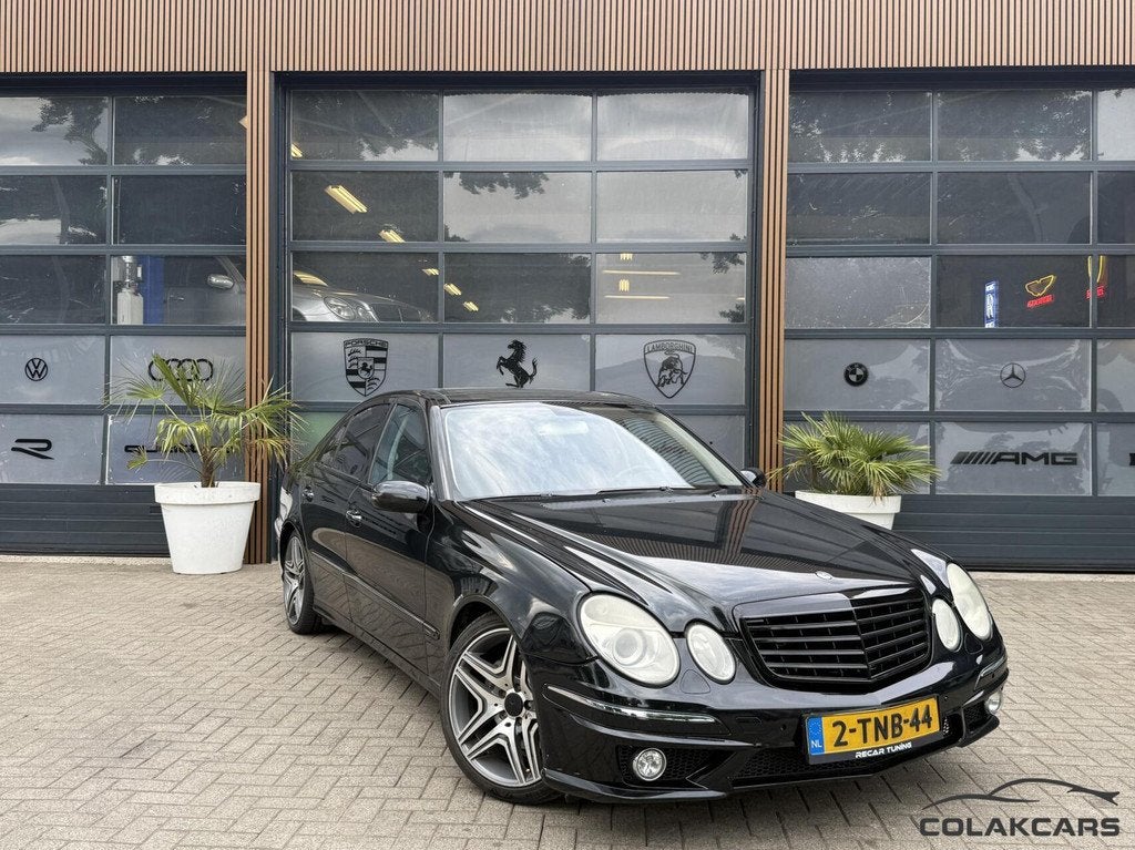 Mercedes E-klasse 320 CDI AMG Avantgarde|Pano|Designo|BOMVOL, Auto's, Automaat, Achterwielaandrijving, Gebruikt, 197 €/maand