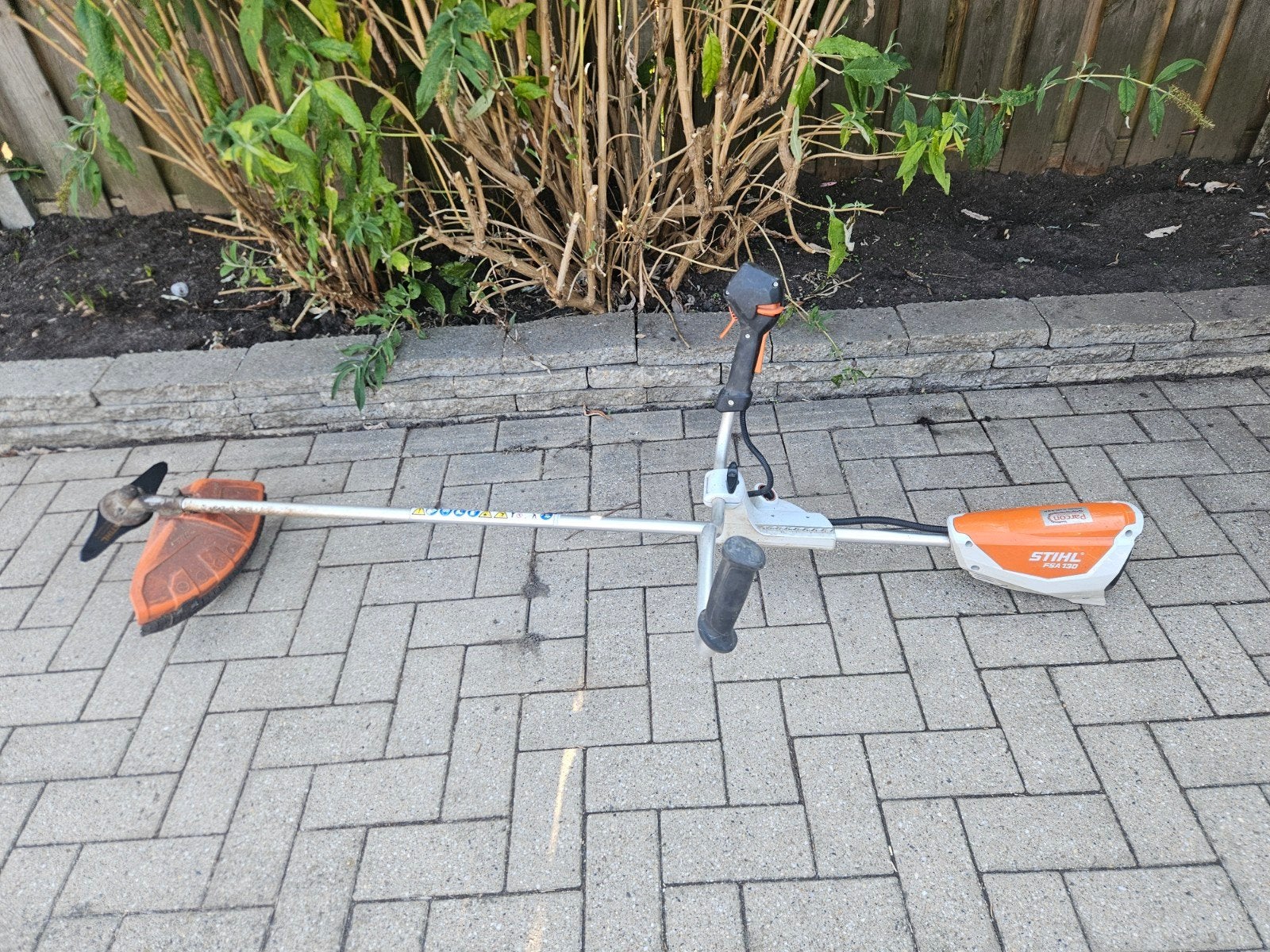 Stihl accu bosmaaier FSA 130, Tuin en Terras, Bosmaaiers, Accu, Ophalen of Verzenden, Zo goed als nieuw, STIHL