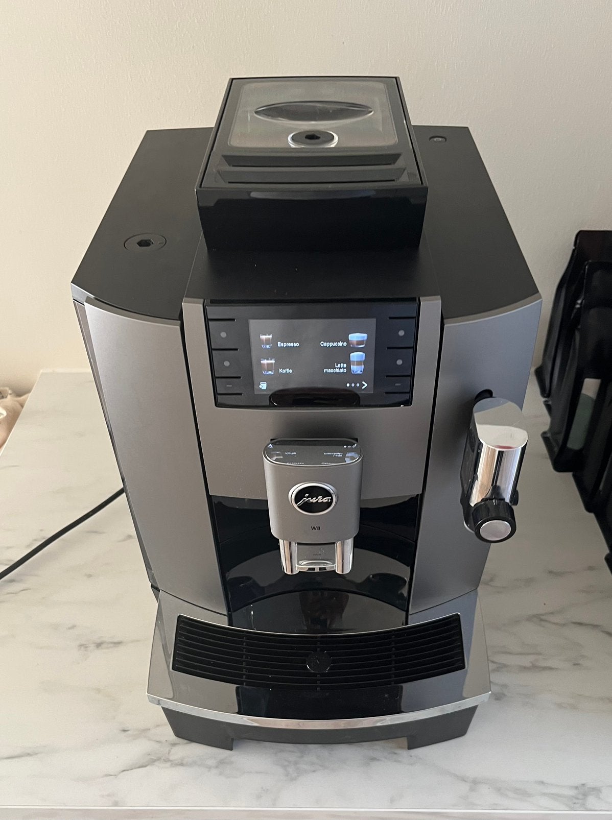 Foto 6 van Jura W8 koffiemachine