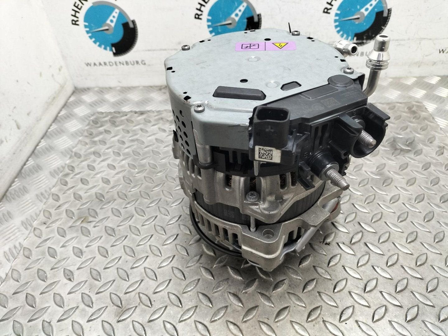 BMW 2 SERIES DYNAMO 8490438 2021, Ophalen of Verzenden, Gebruikt, Stiba lid