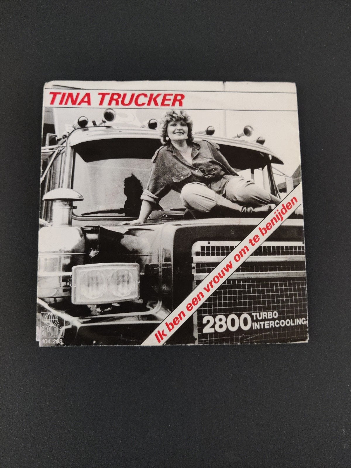 Tina Trucker - Ik ben een vrouw om te benijden/ Zolang ik le, Ophalen of Verzenden, Zo goed als nieuw, Overige formaten, Levenslied of Smartlap