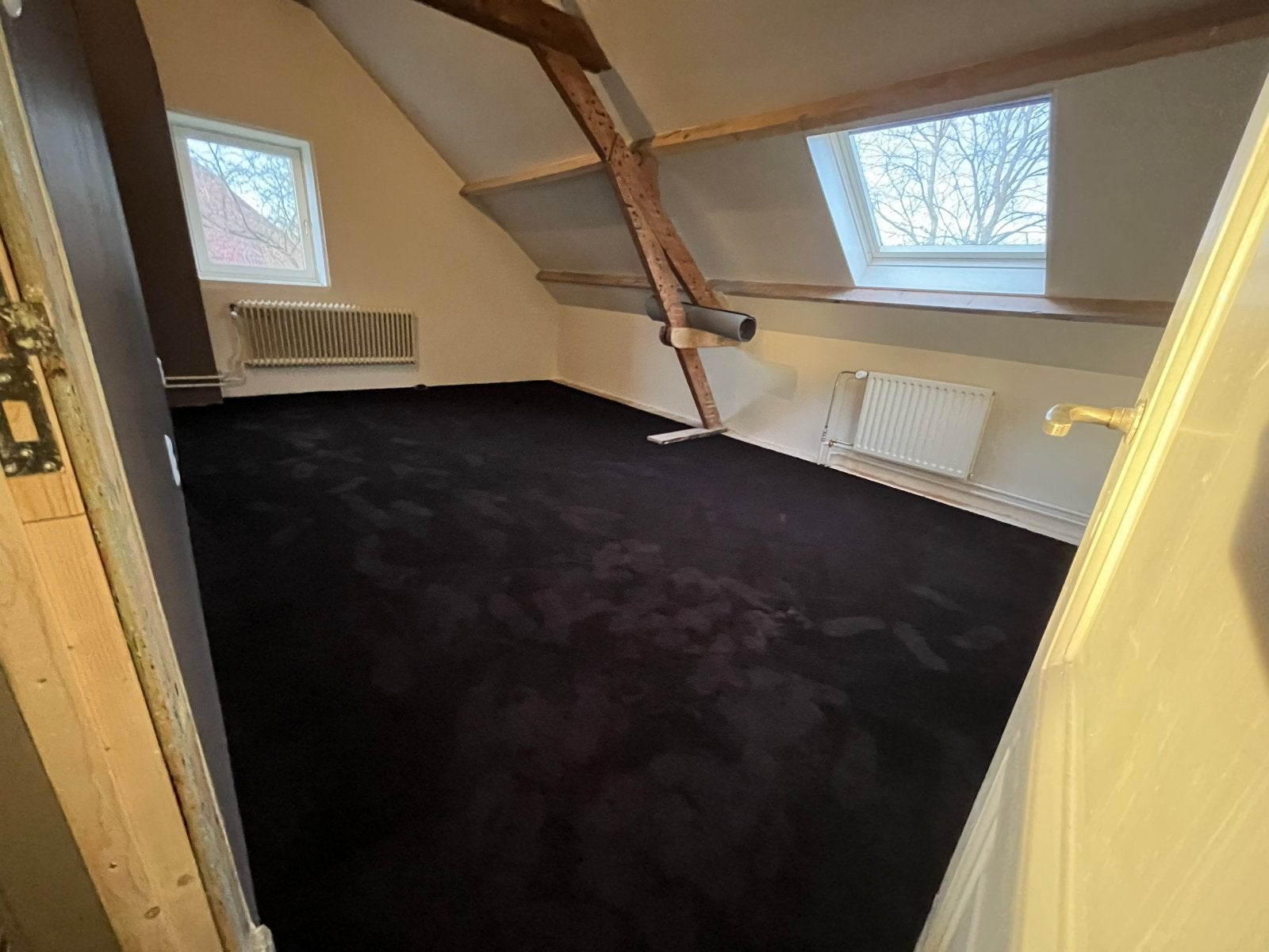 Van Besouw tapijt 3801 - Hoogwaardig en Duurzaam, Zwart, Ophalen of Verzenden, 200 cm of meer, Rechthoekig